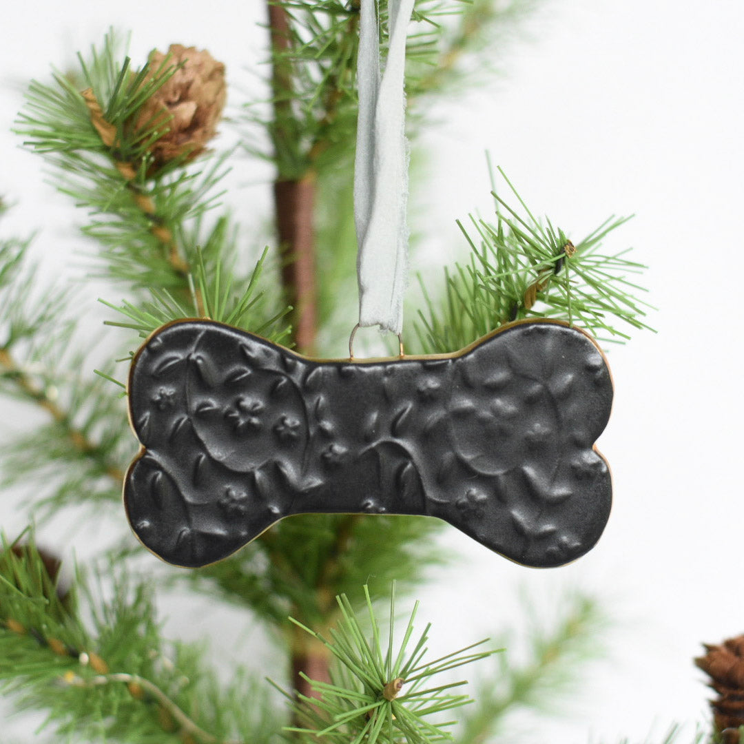 Ornament // Floral Bone